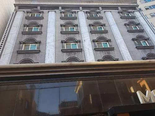 Cube Hotel Busan